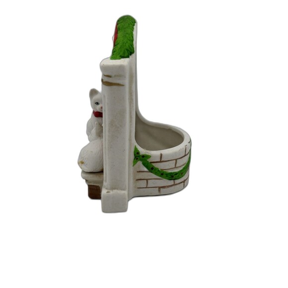 Vintage Waiting for Santa porcelain kittens Votive Candle Holder Wreath - Picture 8 of 12